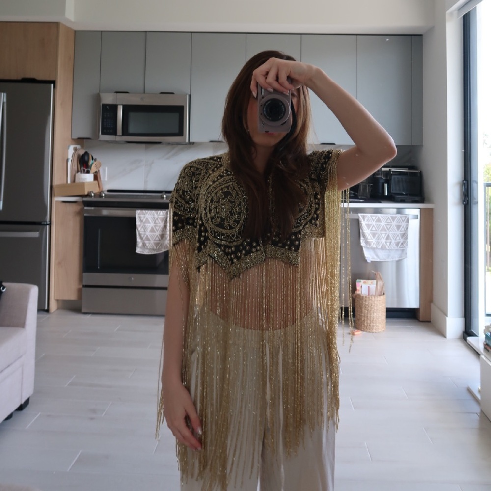 Nastygal hem cape tassel black and gold